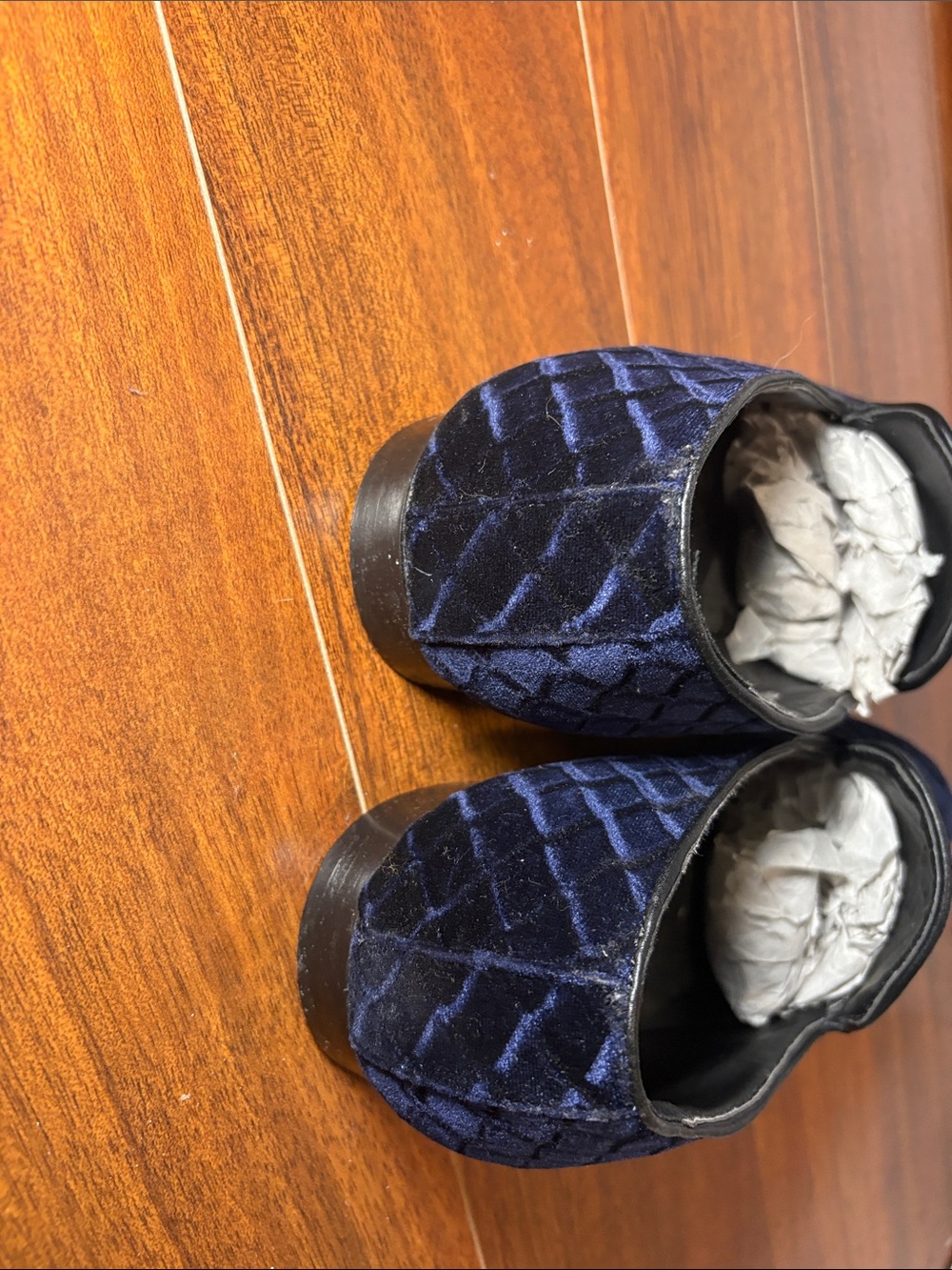 Navy Velvet Men's Slip-On Loafers - Picture 2 of 4
